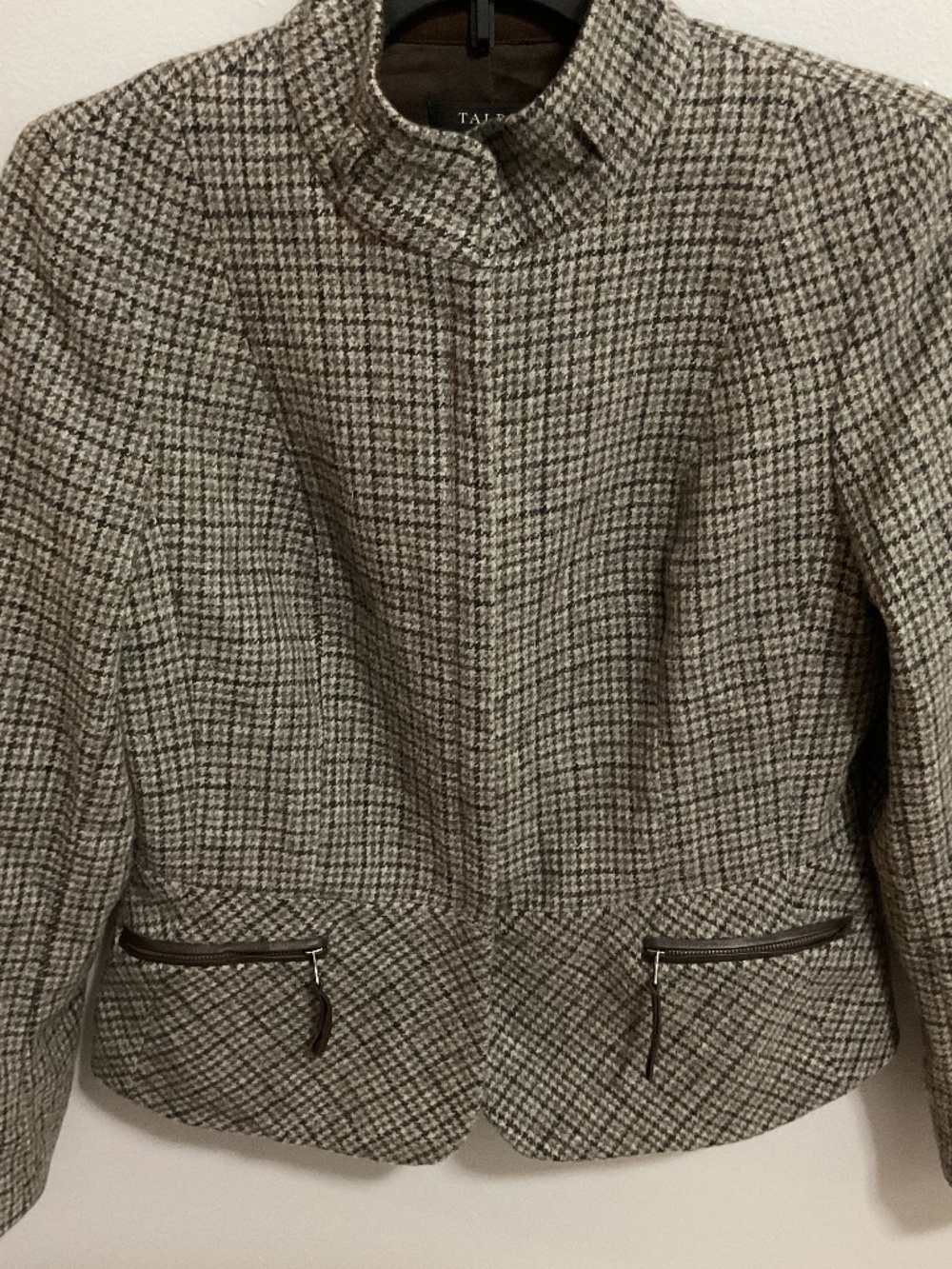 Talbots Wool Glen Plaid Full Zip Peplum LS Blazer, Size 10 P